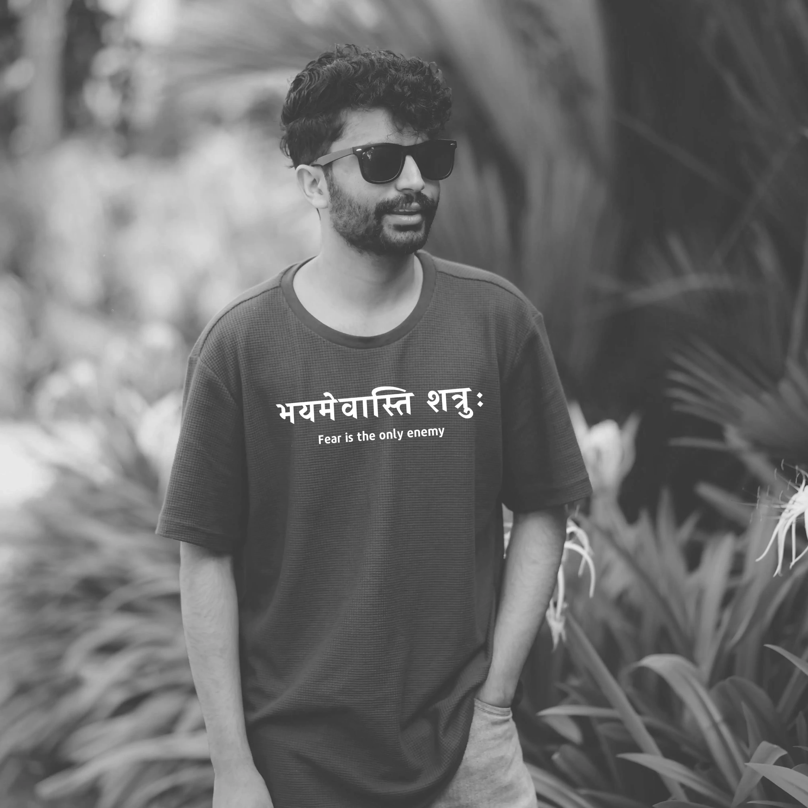 Bhaymevasti Shatru | Sanskrit Quote T-shirt